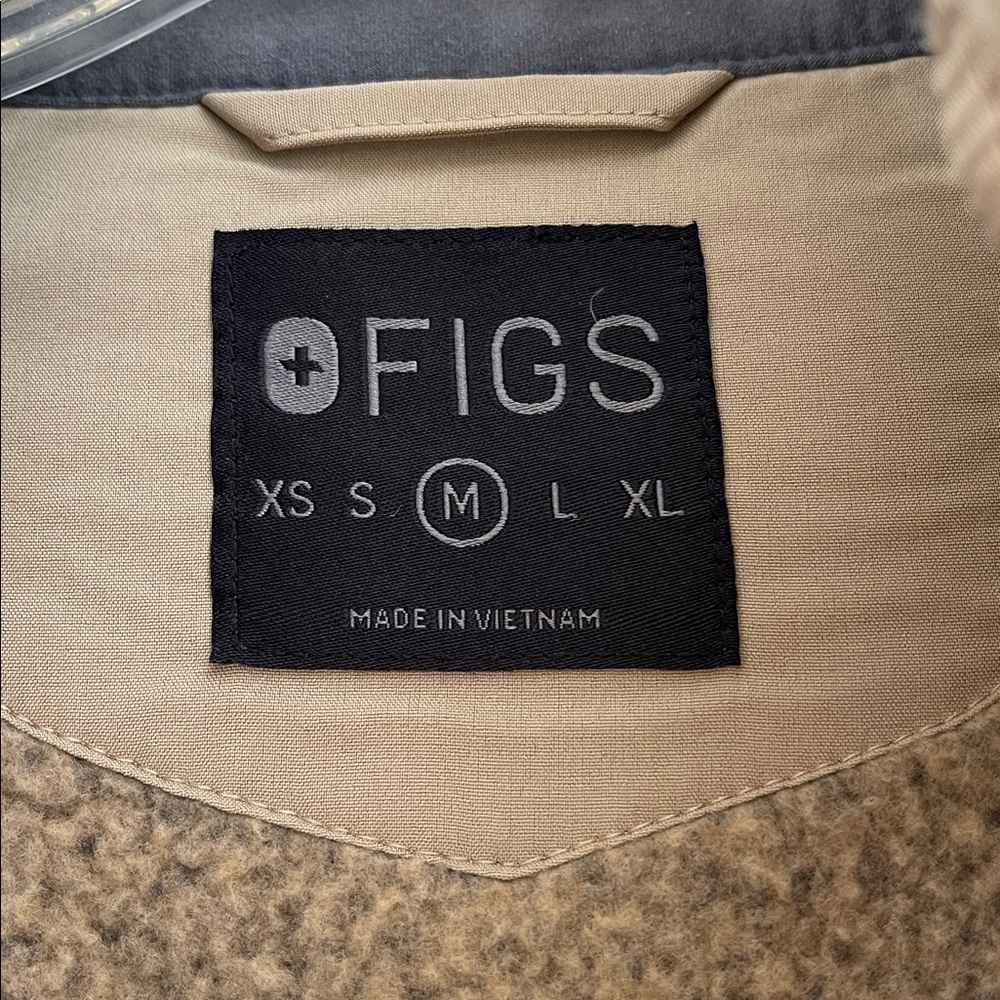Figs Utility Jacket in Heathered Tan - Picture 2 of 7